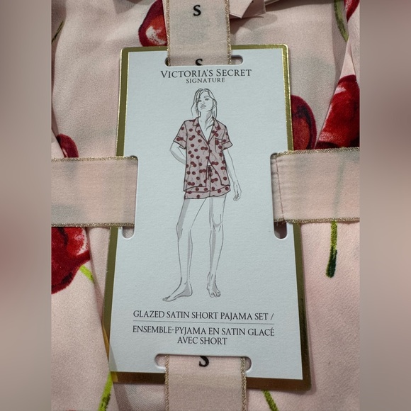 VICTORIA'S SECRET
Signature Satin Short Pajama Set - Picture 5 of 5